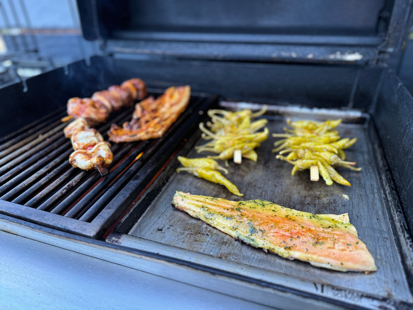 Edelstahl-Plancha Weber Spirit 300